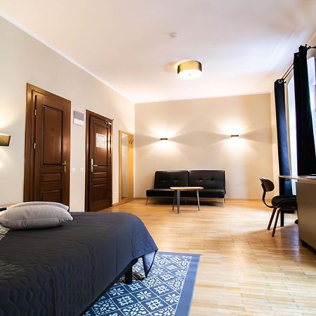 Hotel Ottimo Braşov Extérieur photo