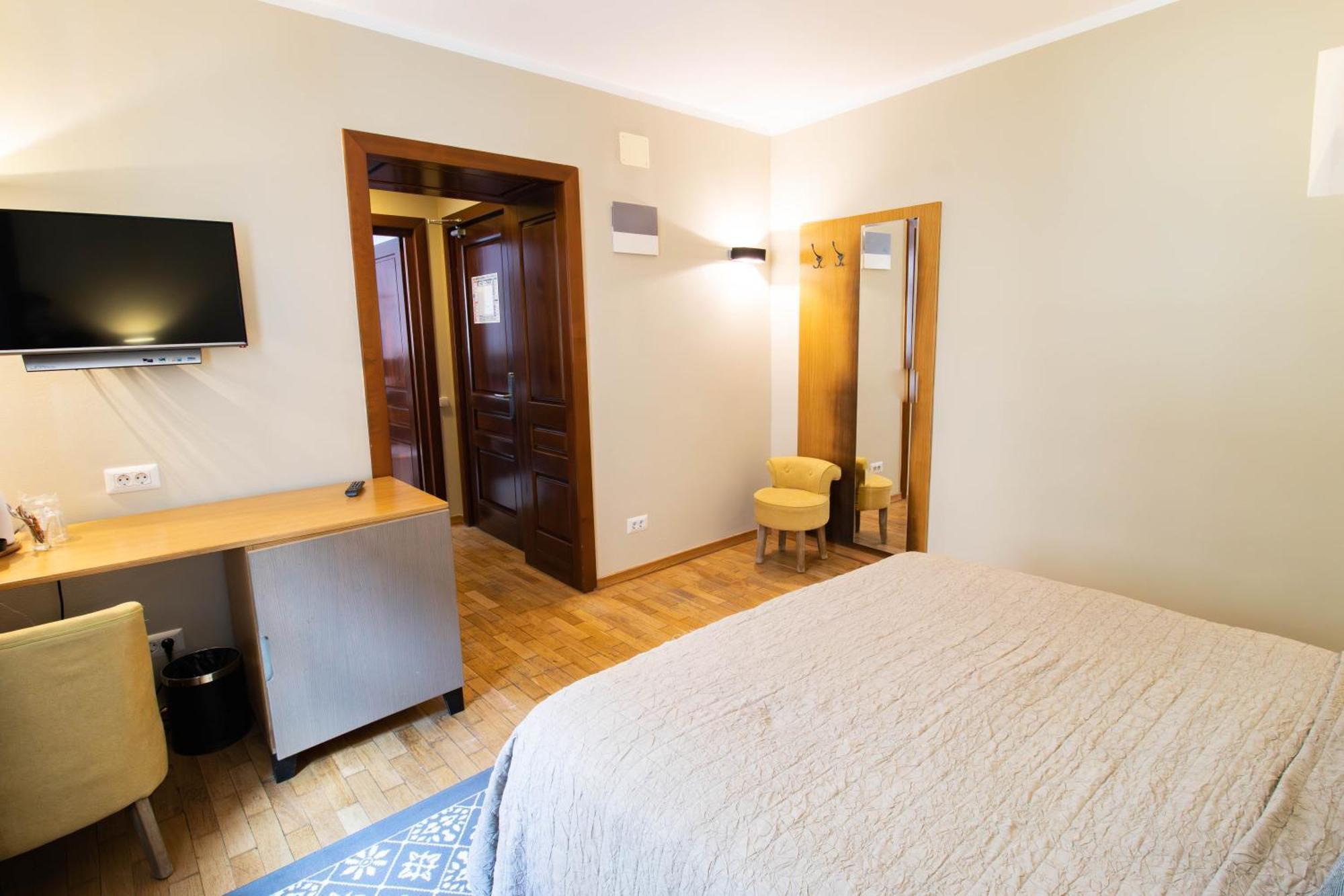 Hotel Ottimo Braşov Extérieur photo