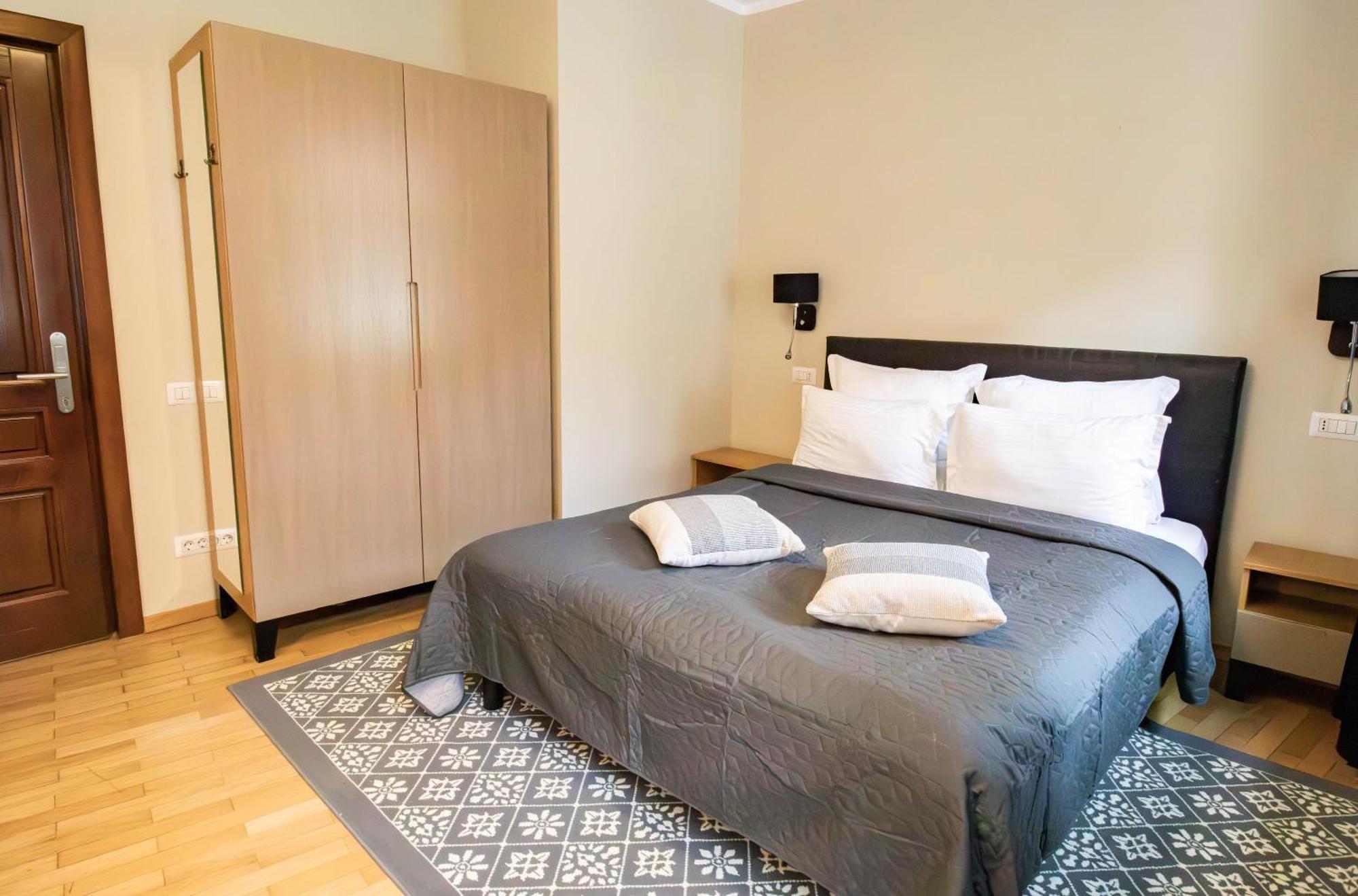 Hotel Ottimo Braşov Extérieur photo