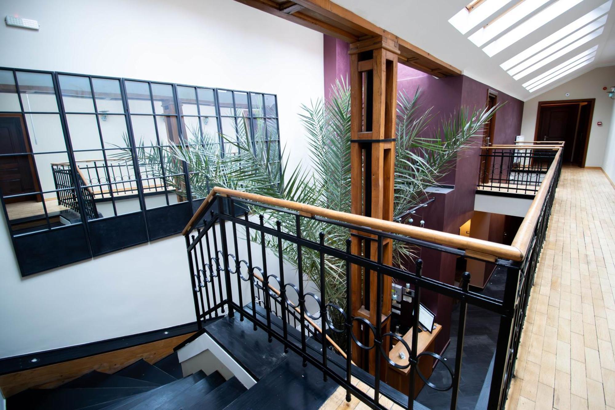 Hotel Ottimo Braşov Extérieur photo