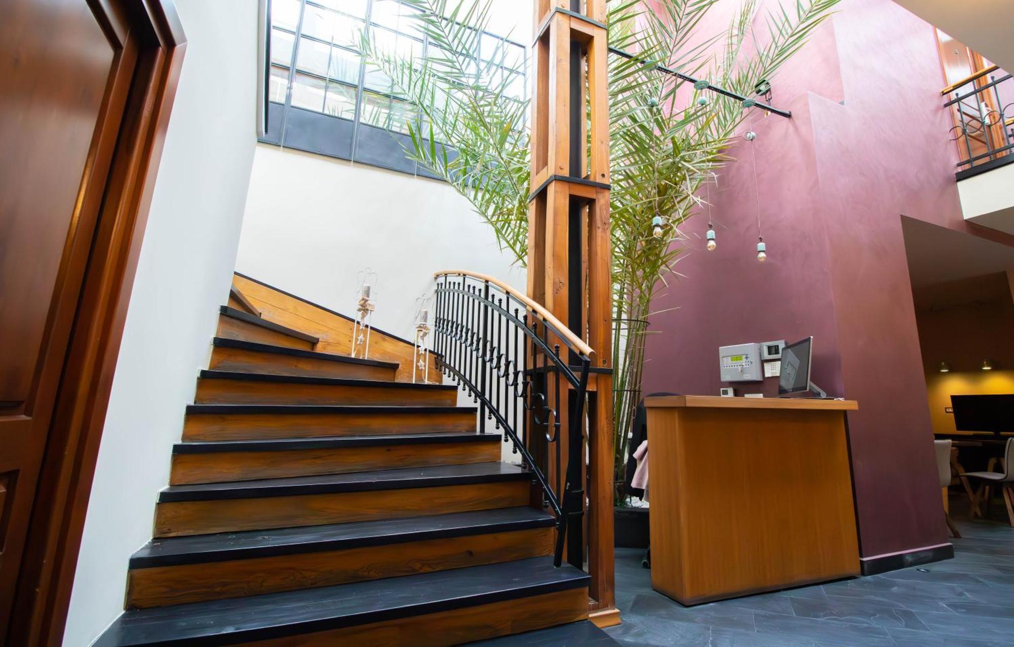 Hotel Ottimo Braşov Extérieur photo
